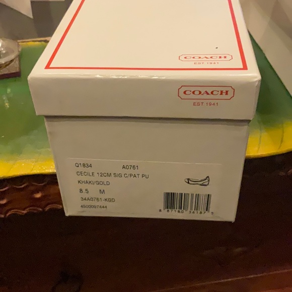 Coach Signature Khaki/Gold Loafers Size 8.5 - Picture 6 of 6